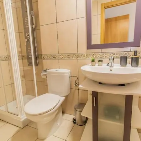 Penthouse Pyrinees , Terrace , Parking & Storage Apartment Sabinanigo Exterior photo