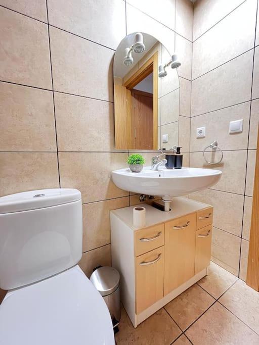 Appartement Penthouse Pyrinees , Terrace , Parking & Storage